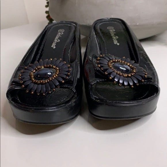 Patent Leather Beaded Clasp Slide Open Back shoe black - Picture 3 of 8